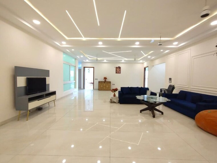 Team Area, vasant kunj 4 Bedroom 2200 Sq.Ft. Apartment In Vasant Kunj Delhi 10729196