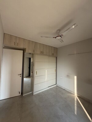 Master Bedroom in 3 BHK Apartment at Signature Global City, Sector 37d – for Rent
