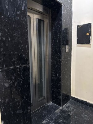 Bathroom in 2 BHK Apartment at Umang Summer Palms, Sector 86 – for Rent
