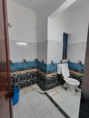 Bedroom in 3 BHK Builder Floor at Sector 23 – for Rent