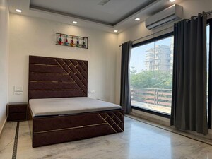 Bedroom in 4 BHK Builder Floor at Sector 56 – for Rent