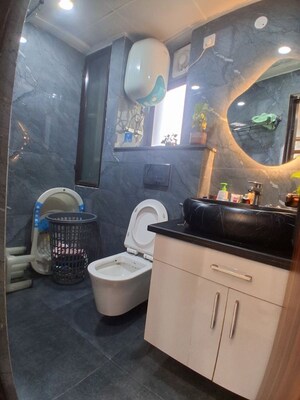 Living Room in 2 BHK Builder Floor at Sector 48 – for Rent