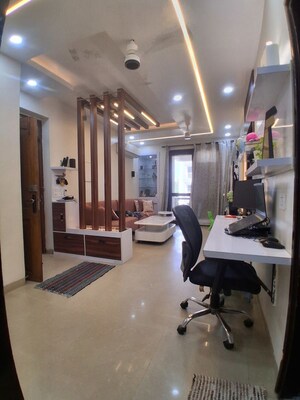Gym in 2 BHK Builder Floor at Sector 48 – for Rent