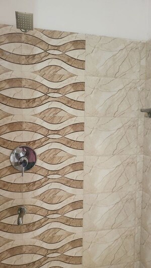 Bathroom in 3 BHK Builder Floor at Vipul World Floors, Sector 48 – for Rent