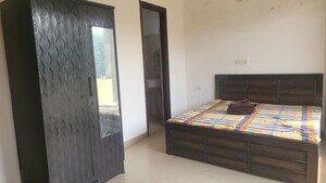 Bedroom in 3 BHK Builder Floor at Vipul World Floors, Sector 48 – for Rent