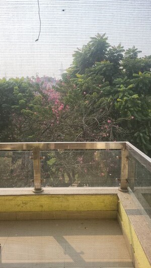 Balcony in 3 BHK Builder Floor at Vipul World Floors, Sector 48 – for Rent