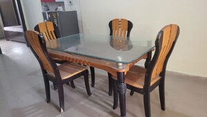 Team Area in 3 BHK Builder Floor at Vipul World Floors, Sector 48 – for Rent