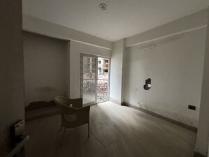 Room in 3 BHK Apartment at Supercity Mayfair Residency Phase II, Tech Zone 4 Greater Noida – for Sale