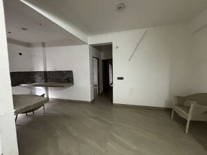 Room in 3 BHK Apartment at Supercity Mayfair Residency Phase II, Tech Zone 4 Greater Noida – for Sale