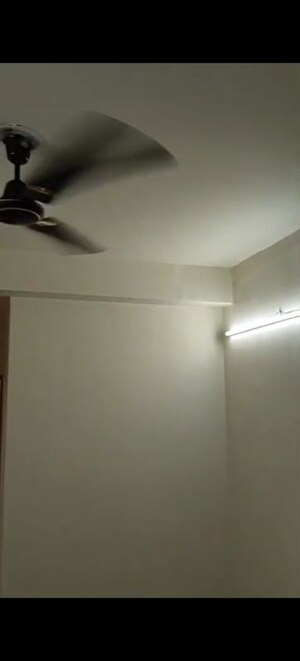 Room in 3 BHK Apartment at Landmark The Homes 81, Sector 81 – for Rent