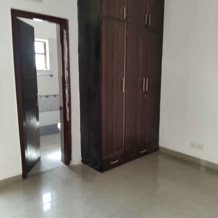 Room, ardee-city-palm-grove-heights 3.5 Bedroom 2035 Sq.Ft. Apartment In Sector 52 Gurgaon 10729268