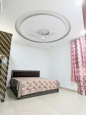Bathroom in 3 BHK Builder Floor at Vipul World Floors, Sector 48 – for Rent