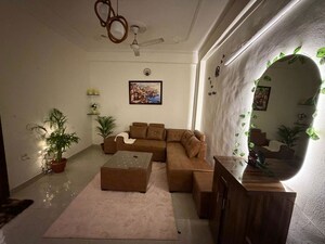 Living Room in 1 BHK Independent House at Saket – for Rent