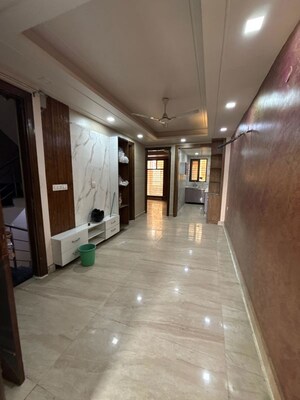 2 BHK Apartment For Rent in Puri Pratham, Sector 84