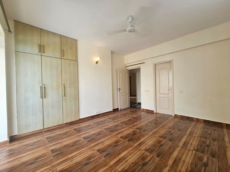 Room, bestech-park-view-city-2 3 Bedroom 1900 Sq.Ft. Builder Floor In Sector 49 Gurgaon 10729286