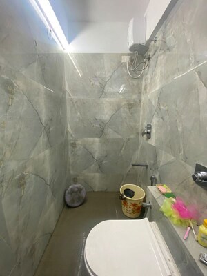 Bathroom in 2 BHK Apartment at Ufasa Fortune Star, Byculla – for Sale