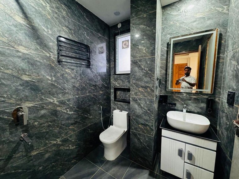 Bathroom, malviya nagar 2 Bedroom 900 Sq.Ft. Independent House In Malviya Nagar Delhi 10729293