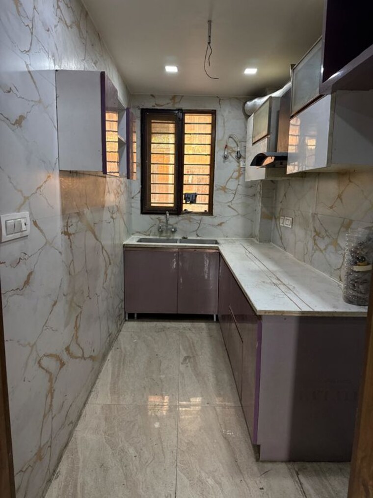 Kitchen, srs-pearl-floors 2 Bedroom 180 Sq.Yd. Apartment In Sector 88 Faridabad 10729312