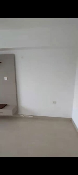 Room in 3 BHK Apartment at ATS Picturesque Reprieves, Sector 152 – for Rent