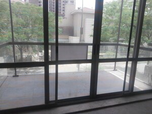 Room in 3 BHK Builder Floor at Sector 21 – for Rent