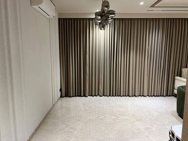 Room, saket 3 Bedroom 1900 Sq.Ft. Independent House In Saket Delhi 10729346