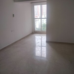 Room in 3 BHK Apartment at Bharat Skyvistas, Andheri West – for Sale