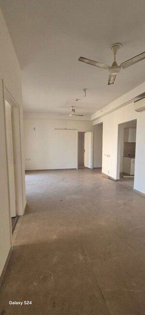 Room in 3 BHK Apartment at Mapsko Mount Ville, Sector 79 – for Sale
