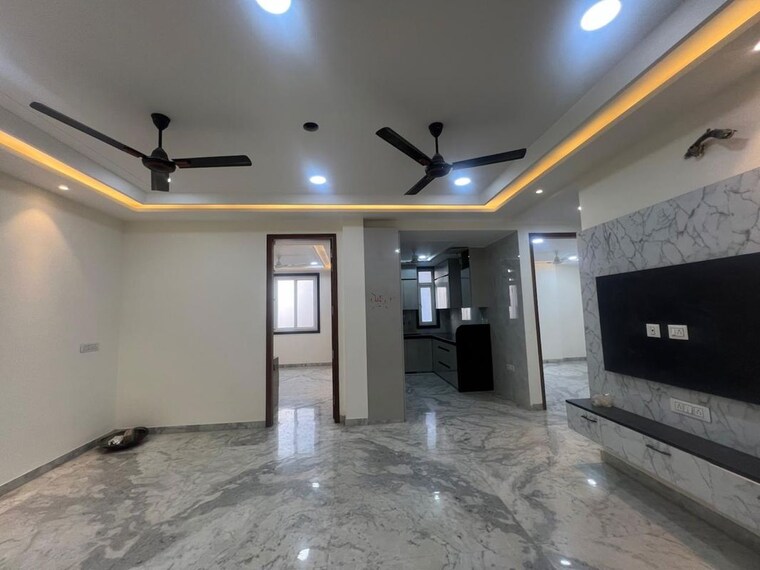 Room, dwarka 3 Bedroom 130 Sq.Yd. Builder Floor In Dwarka Delhi 10729400