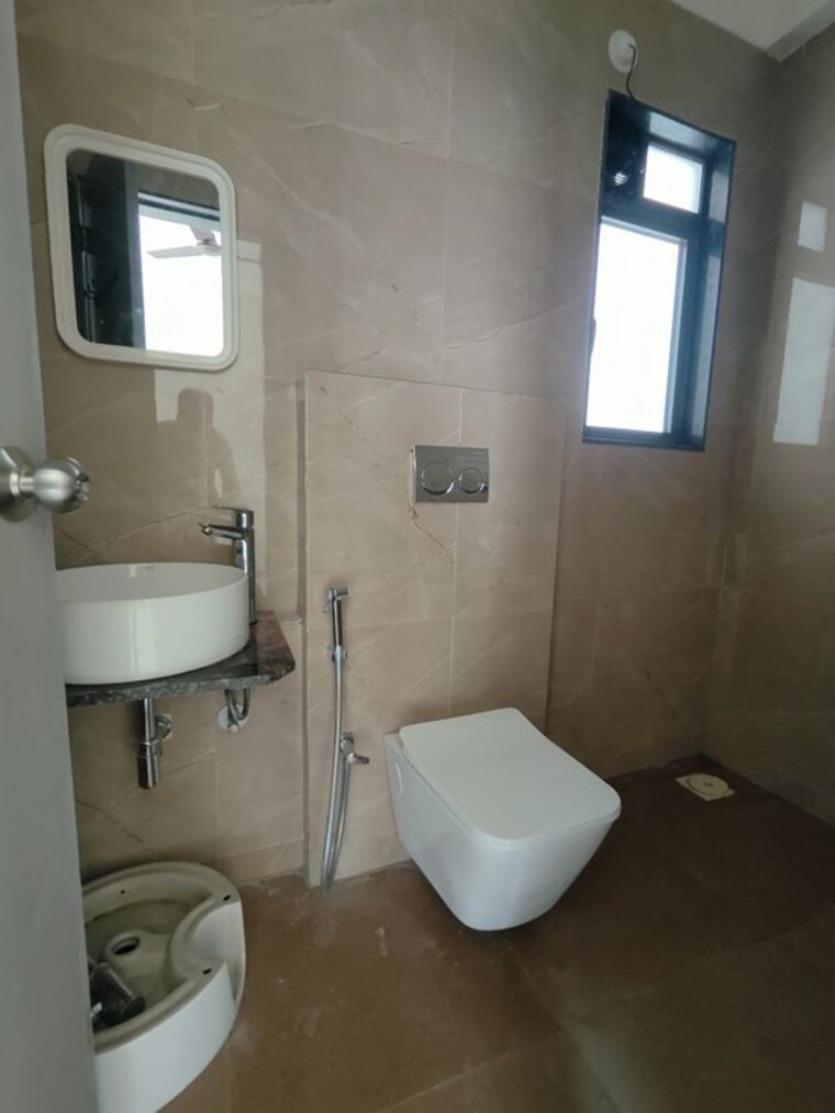 Bathroom, dhamji-shamji-mahavir-spring-tulip-phase-1 2 Bedroom 717 Sq.Ft. Apartment In Pokhran Road No Two Thane 10729403