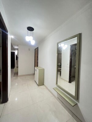 Room in 2 BHK Apartment at Panchsheel Vihar – for Rent