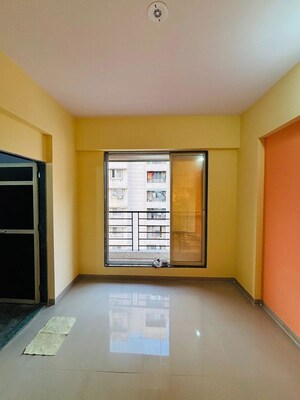 Room in 1 BHK Apartment at Mayfair Vishwaraja, Titwala – for Sale