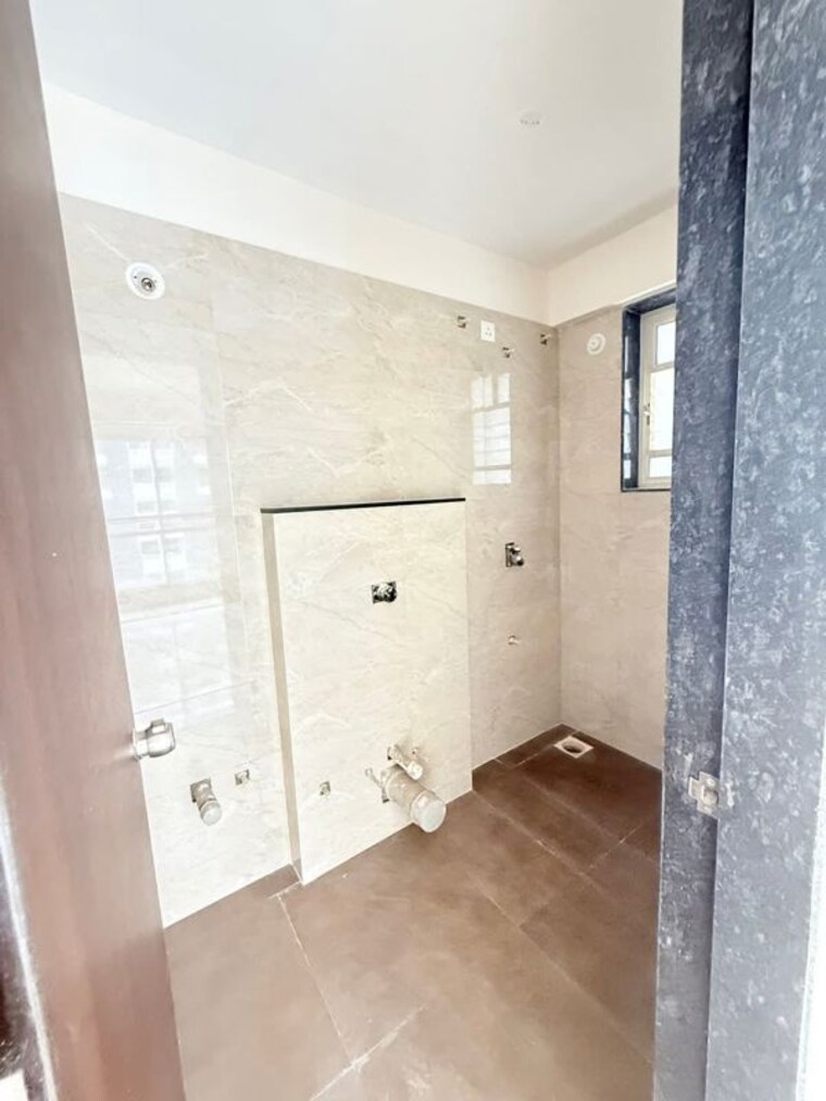 Bathroom, basil-mondale 3 Bedroom 995 Sq.Ft. Apartment In Mundhwa Pune 10729458