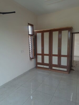 Bedroom in 2 BHK Independent House at Sector 15 – for Rent