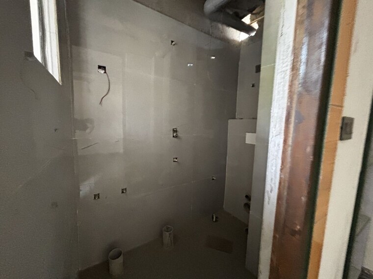 Bathroom, jalpura 2 Bedroom 1000 Sq.Ft. Builder Floor In Jalpura Greater Noida 10729479