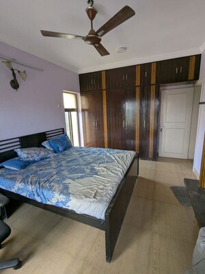 Bedroom in 3 BHK Apartment at Goregaon West – for Sale