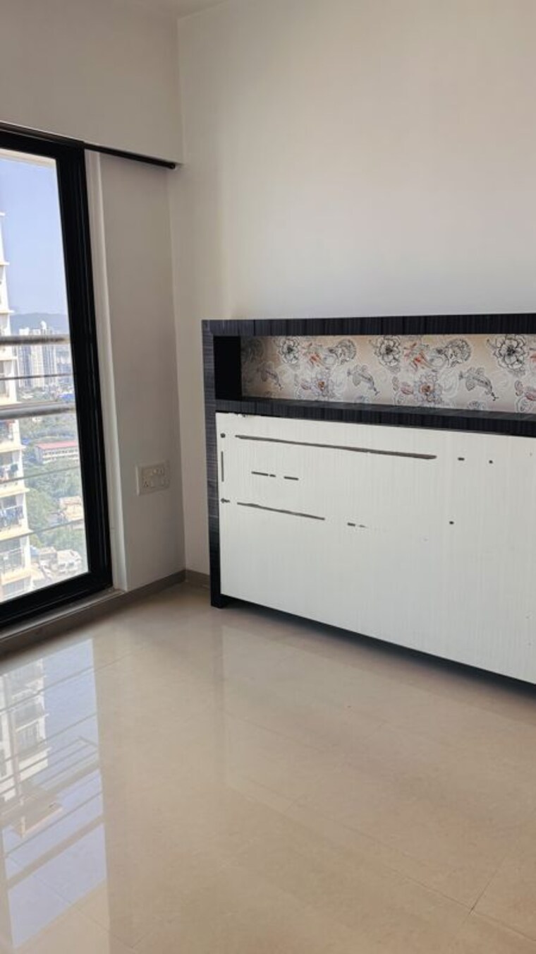 Kitchen, runwal-anthurium 2.5 Bedroom 900 Sq.Ft. Apartment In Mulund West Mumbai 10729490