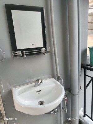Bathroom in 2 BHK Apartment at Gomti Enclave Devamau, Devamau – for Rent