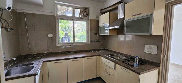 Kitchen, sector 22 3 Bedroom 1500 Sq.Ft. Builder Floor In Sector 22 Gurgaon 10729511