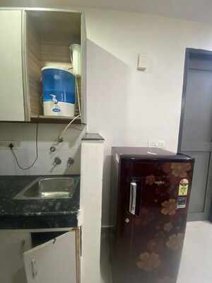 Kitchen in 1 BHK Apartment at DLF Independent Floors, Dlf City Phase 3 – for Rent