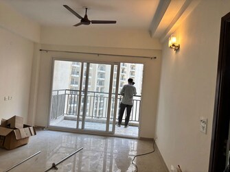3 BHK 1655 Sq.Ft. Apartment in Amrapali Verona Heights