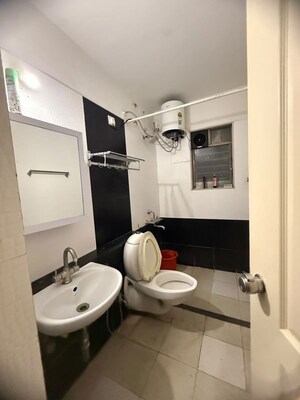 Bathroom in 3.5 BHK Apartment at Fortaleza CHSL, Kalyani Nagar – for Rent