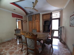 Gym in 3 BHK Builder Floor at Greater Kailash I – for Rent