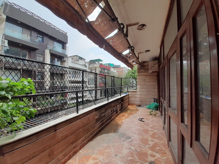 Balcony, greater kailash i 3 Bedroom 208 Sq.Ft. Builder Floor In Greater Kailash I Delhi 10729537