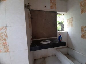 Furnished Amenities in 3 BHK Builder Floor at Greater Kailash I – for Rent