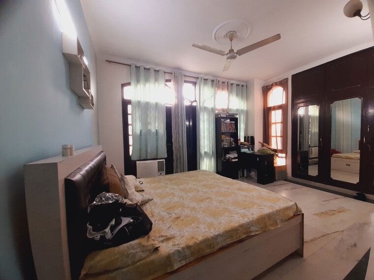 Bedroom, greater kailash i 3 Bedroom 208 Sq.Ft. Builder Floor In Greater Kailash I Delhi 10729537