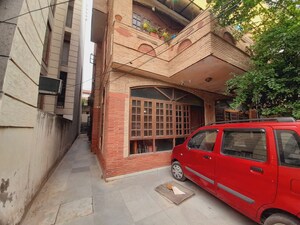 3 BHK Builder Floor – Exterior View View at Greater Kailash I - for Rent