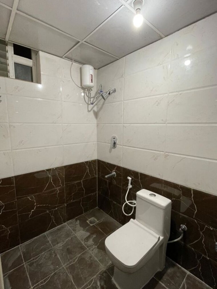 Bathroom, profound-symphony 2 Bedroom 1347 Sq.Ft. Apartment In Jigani Bangalore 10729561