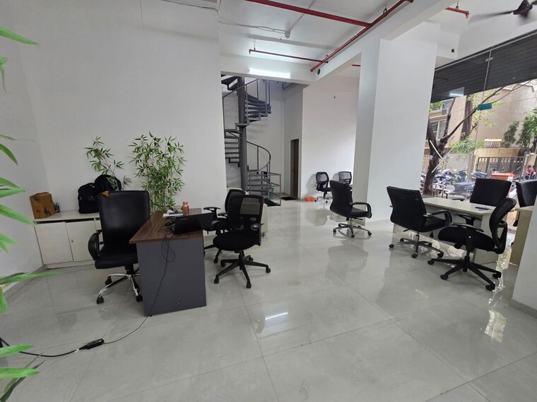 Team Area, adeshwar-72-parksyde Commercial Showroom 1706 Sq.Ft. In Ghatkopar East Mumbai 10729569