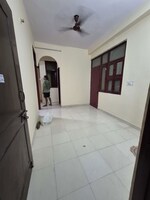 1.5 BHK +  380 Sq.Ft. Builder Floor in Mayur Vihar