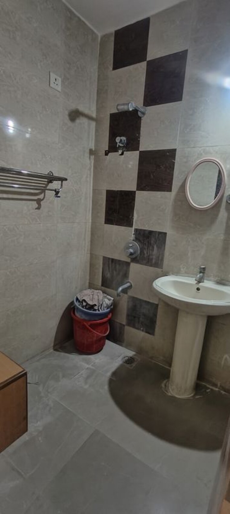 Bathroom, gk-rose-icon 2 Bedroom 980 Sq.Ft. Apartment In Pimple Saudagar Pune 10729639